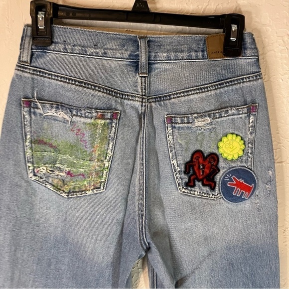 AMERICAN Eagle x Keith Haring Distressed Patch Work Mom Jeans - Picture 9 of 12